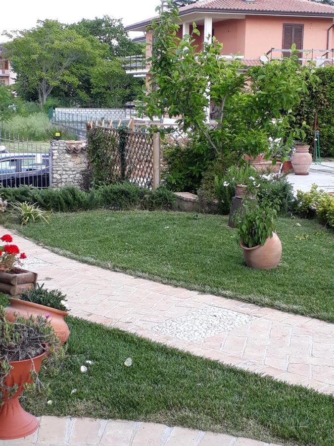 B&B A Casa Di Zia Luisa Venticano Exterior foto